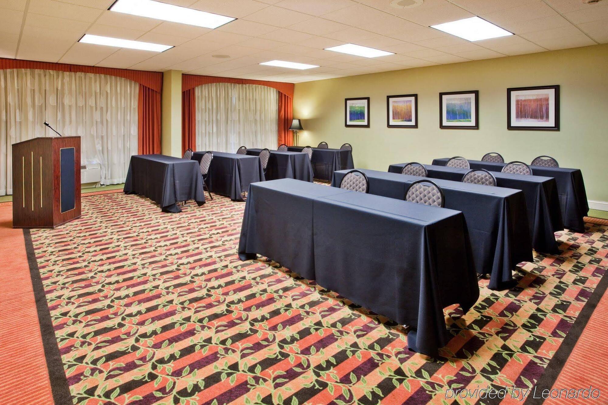 Holiday Inn Express Hotel & Suites Greenville-I-85 & Woodruff Road By Ihg Exterior photo